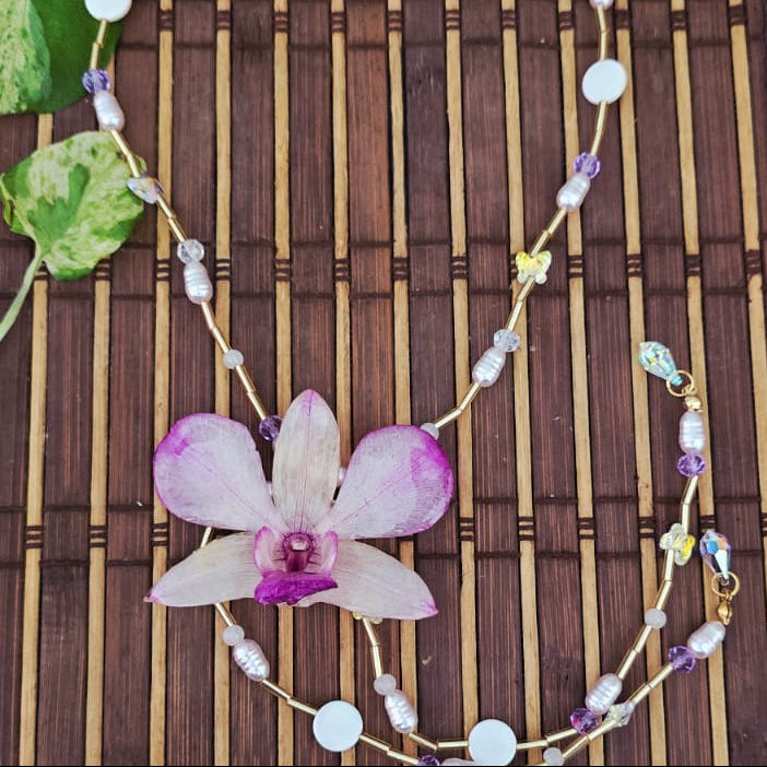 Collar orquídea con Canutillo y perla de resina