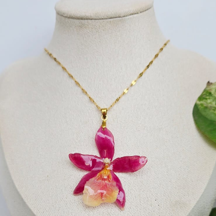 Collar orquídea Colmanara