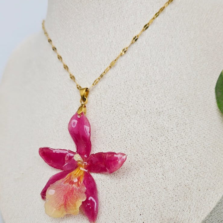 Collar orquídea Colmanara
