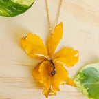Collar orquídea híbrido Cattleya