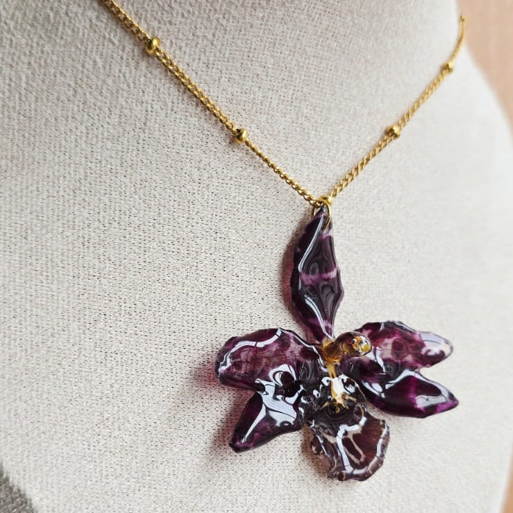 Collar tipo chocker orquídea Odontoglossum