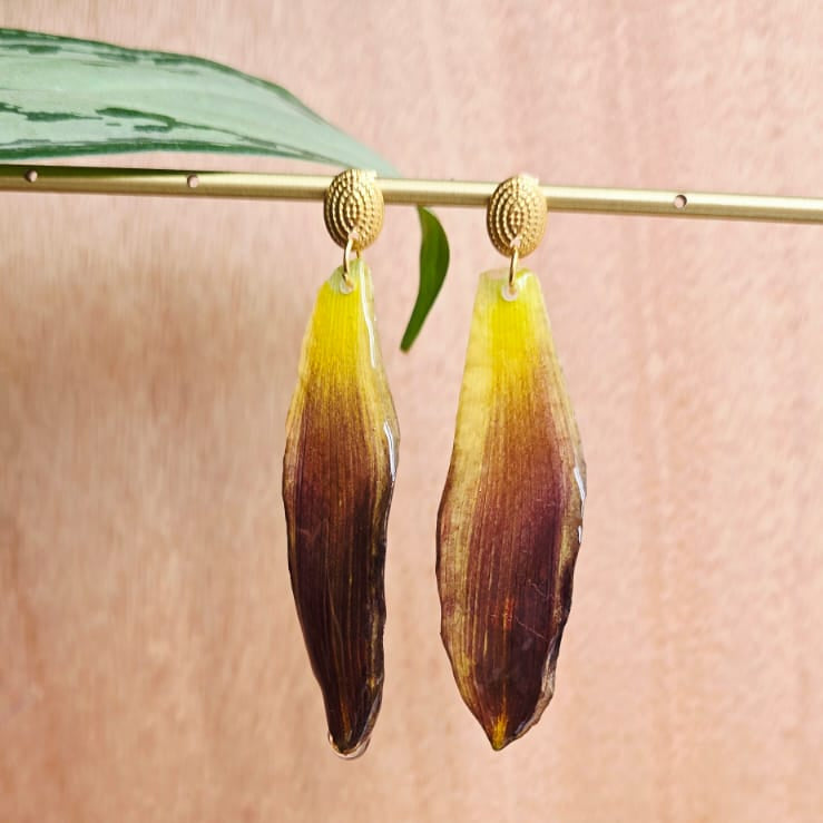 Pendientes pétalos de Lirios